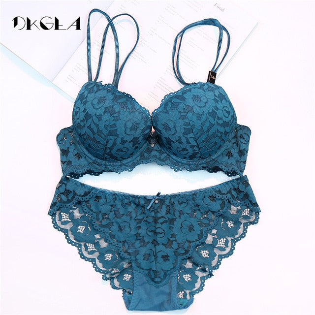 Hot Sexy Push Up Bra Set Brand Deep V Brassiere Thick Cotton Women Underwear Set Lace Blue Embroidery Flowers Lingerie B C Cup
