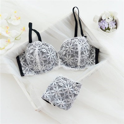YSANSCA 2017 Hot Sale Luxury 1/2 Cup Brand Sexy Intimates Push Up Bra Set Underwear Floral Embroidery Lace Women Bra Panty